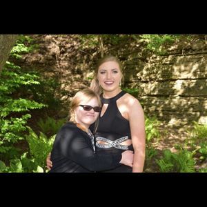 Meet your Posher, Allison